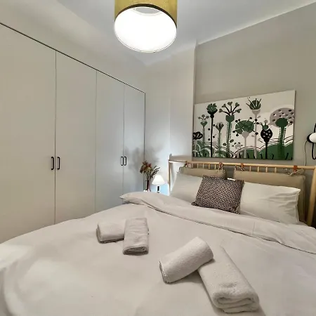 White Rabbit By Halu! Thessalonique